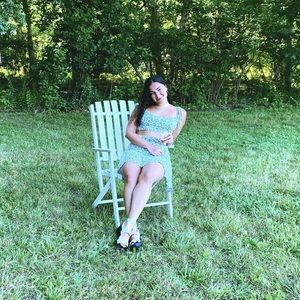 Meet your Posher, Ally